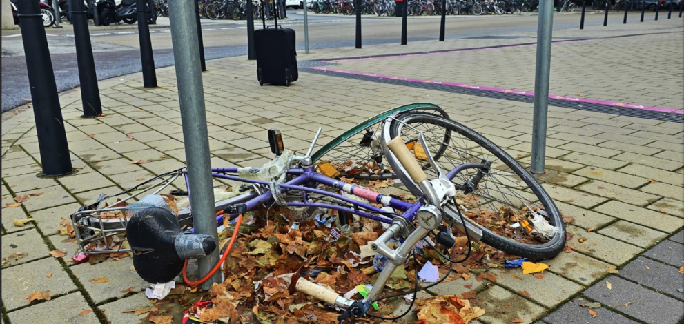 bicycle broken into pieces in the city